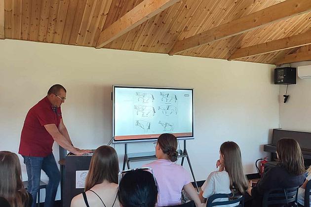 Z końmi w dialogu – mistrzowskie szkolenie z Janem Ratajczakiem w Runowie